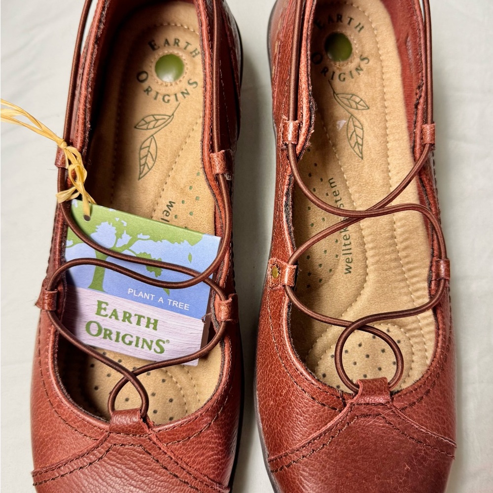 Earth Origins Women's Brown Flats